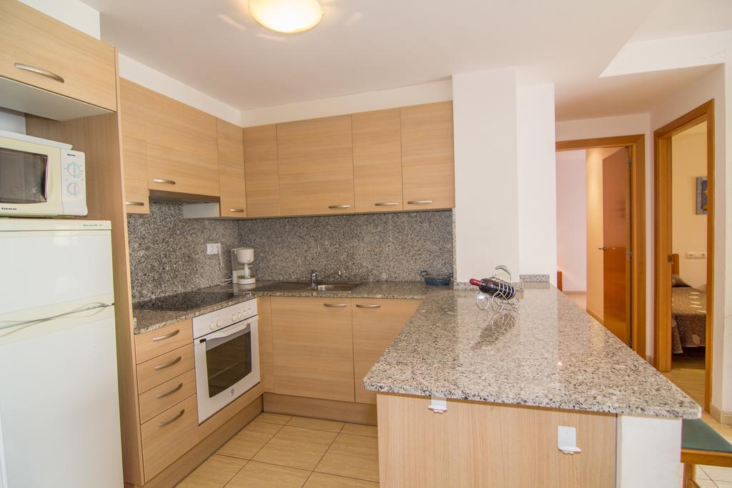 Agi Norfeu Park Apartment Roses Luaran gambar